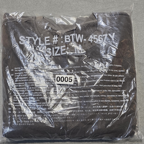 NWOT Zenana Outfitters Dark Gray Mineral Wash Crew Neck Sweater PTP 23 Length 22 - Picture 4 of 10